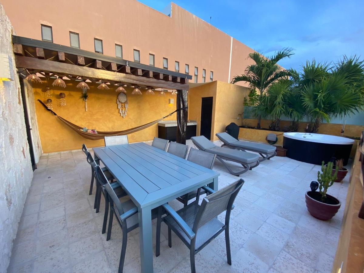 Spectacular Two Bedrooms Ph With Private Rooftop And Jacuzzi Appartamento