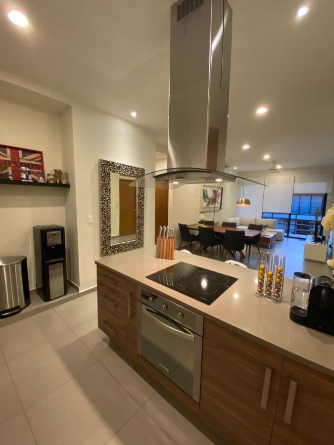 Spectacular Two Bedrooms Ph With Private Rooftop And Jacuzzi Appartamento *